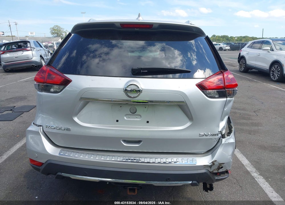 2019 NISSAN ROGUE SV VIN: 5N1AT2MV0KC827569