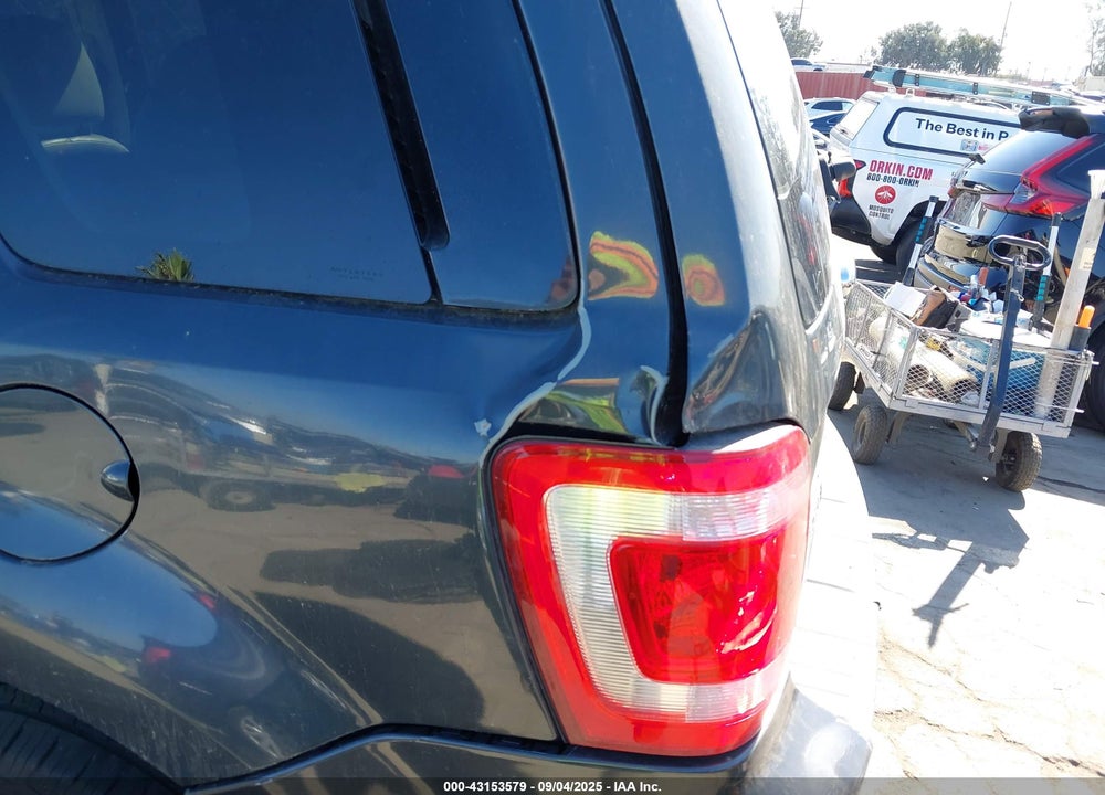 2008 FORD ESCAPE HYBRID VIN: 1FMCU59H38KD74198