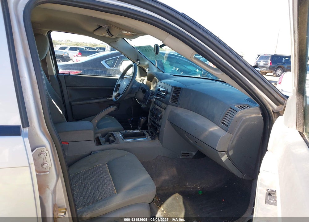 2007 JEEP GRAND CHEROKEE LAREDO VIN: 1J8GR48K27C536984