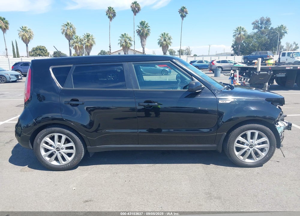 2017 KIA SOUL VIN: KNDJP3A58H7451594