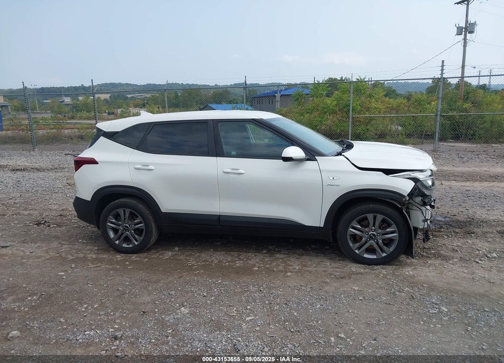 2021 KIA SELTOS VIN: KNDEPCAA2M7152742