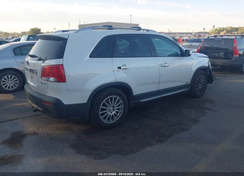 2013 KIA SORENTO VIN: 5XYKUDA24DG339137