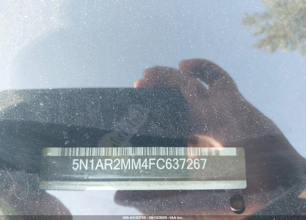 2015 NISSAN PATHFINDER VIN: 5N1AR2MM4FC637267