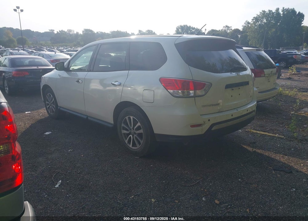 2015 NISSAN PATHFINDER VIN: 5N1AR2MM4FC637267