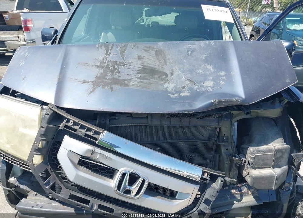2011 HONDA PILOT VIN: 5FNYF3H67BB037353