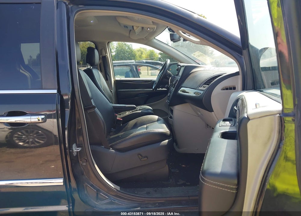 2012 CHRYSLER TOWN & COUNTRY TOURING-L VIN: 2C4RC1CG7CR176003