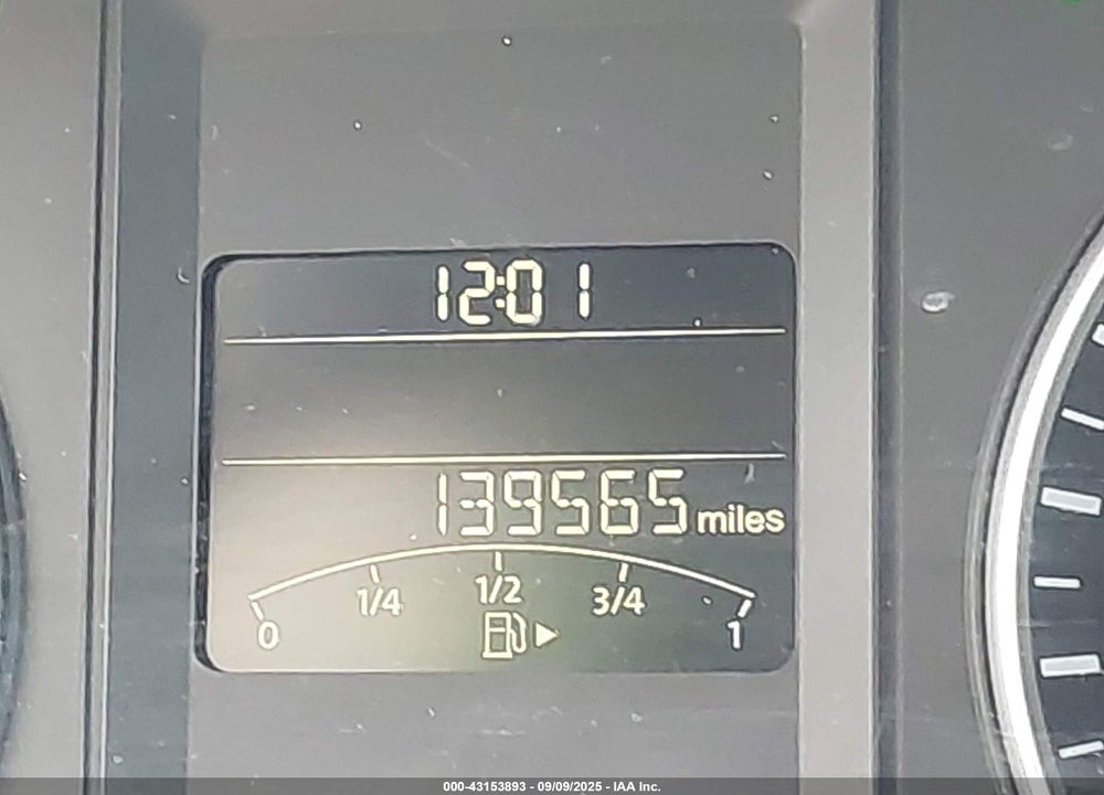 2013 VOLKSWAGEN JETTA VIN: 3VWLL7AJXDM392294