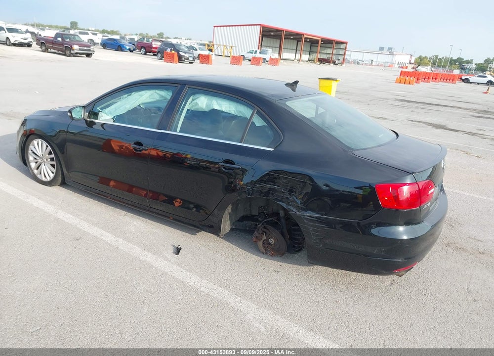 2013 VOLKSWAGEN JETTA VIN: 3VWLL7AJXDM392294