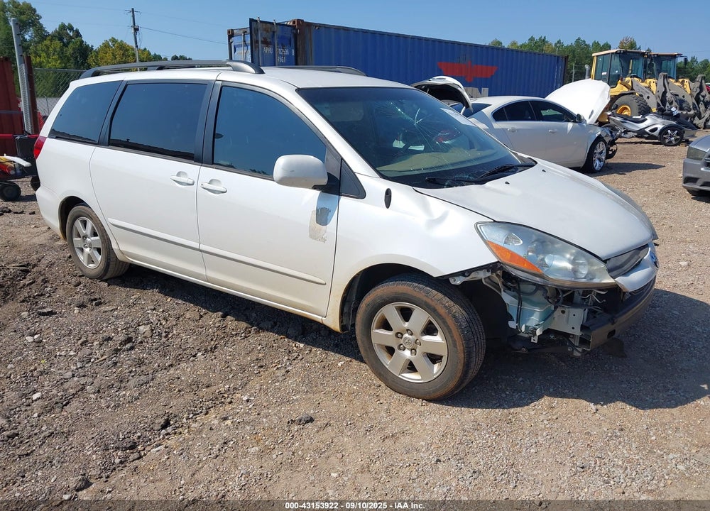 2009 TOYOTA SIENNA XLE VIN: 5TDZK22C89S253422