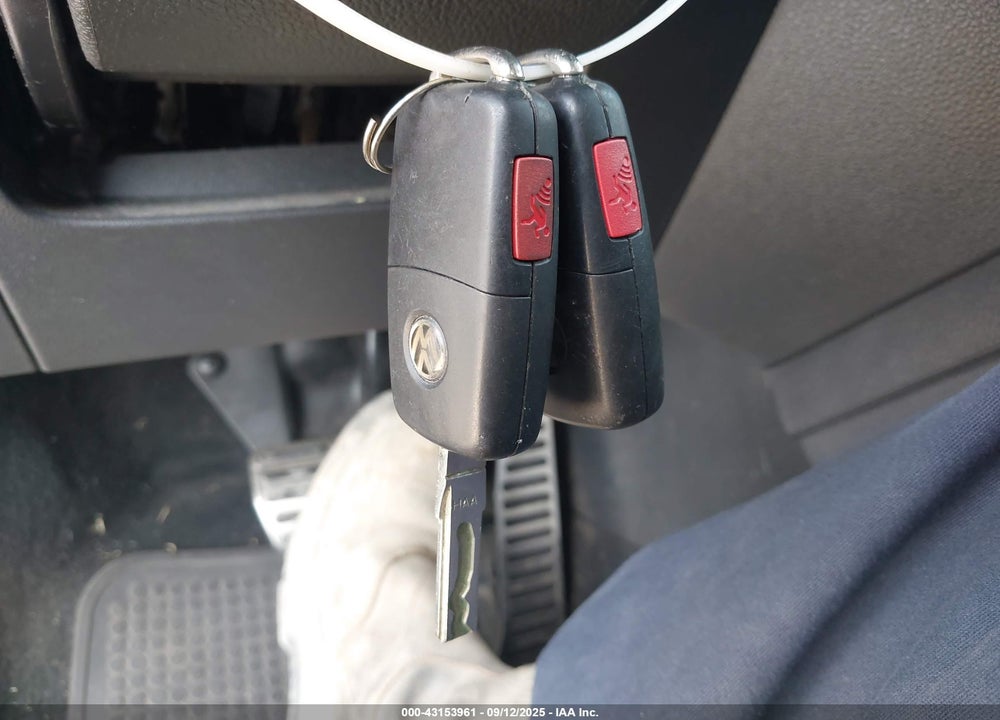 2012 VOLKSWAGEN JETTA VIN: 3VWLL7AJ8CM405042