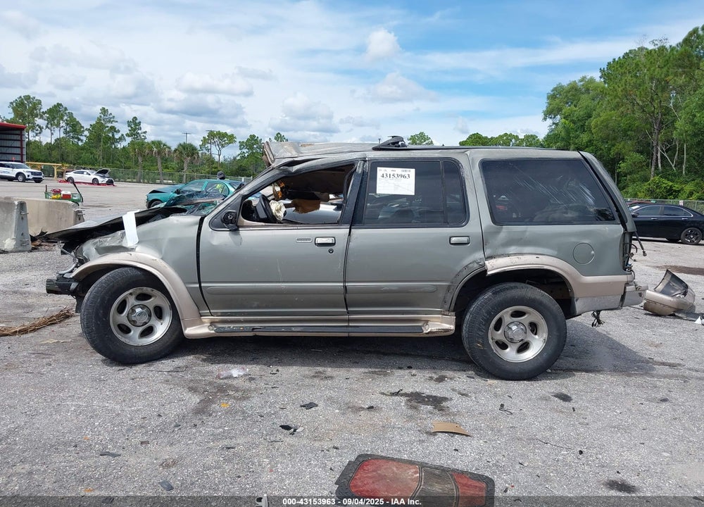 1999 FORD EXPLORER EDDIE BAUER/LIMITED/XLT VIN: 1FMZU34E3XUC02848