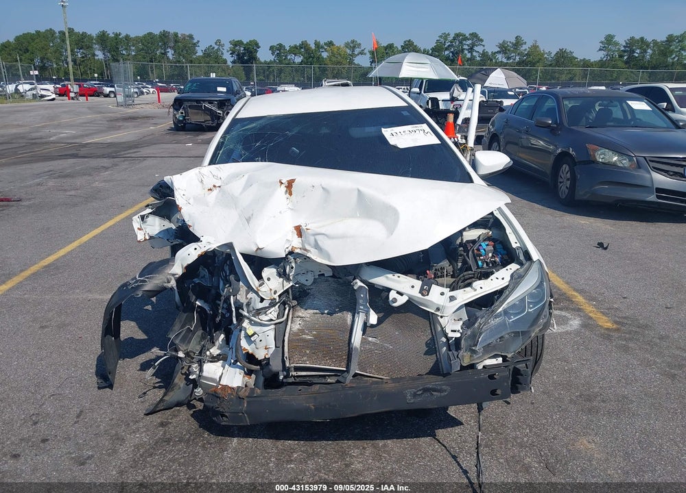 2017 TOYOTA COROLLA VIN: 2T1BURHE0HC933464