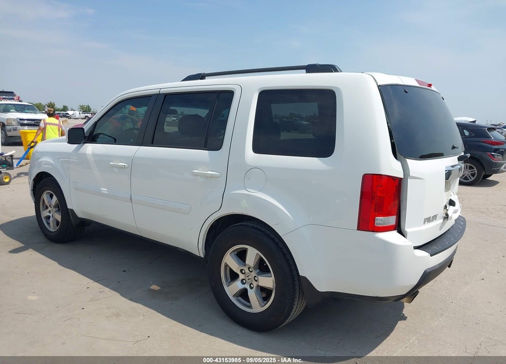 2010 HONDA PILOT VIN: 5FNYF3H41AB023123