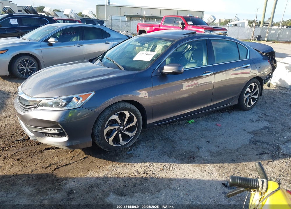 2017 HONDA ACCORD VIN: 1HGCR3F8XHA034133
