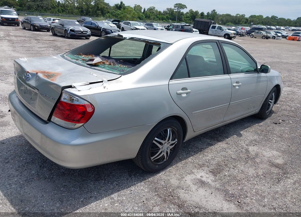 2005 TOYOTA CAMRY XLE VIN: 4T1BE32K15U075747