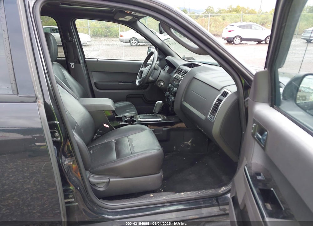 2011 FORD ESCAPE VIN: 1FMCU9EG0BKA98638