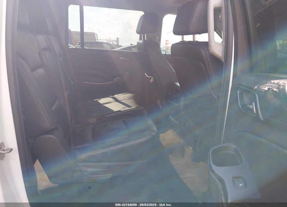 2015 CHEVROLET SUBURBAN 1500 LT VIN: 1GNSCJKC5FR601493