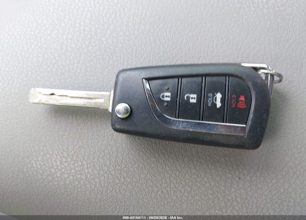 2019 TOYOTA CAMRY VIN: 4T1B11HK9KU753339