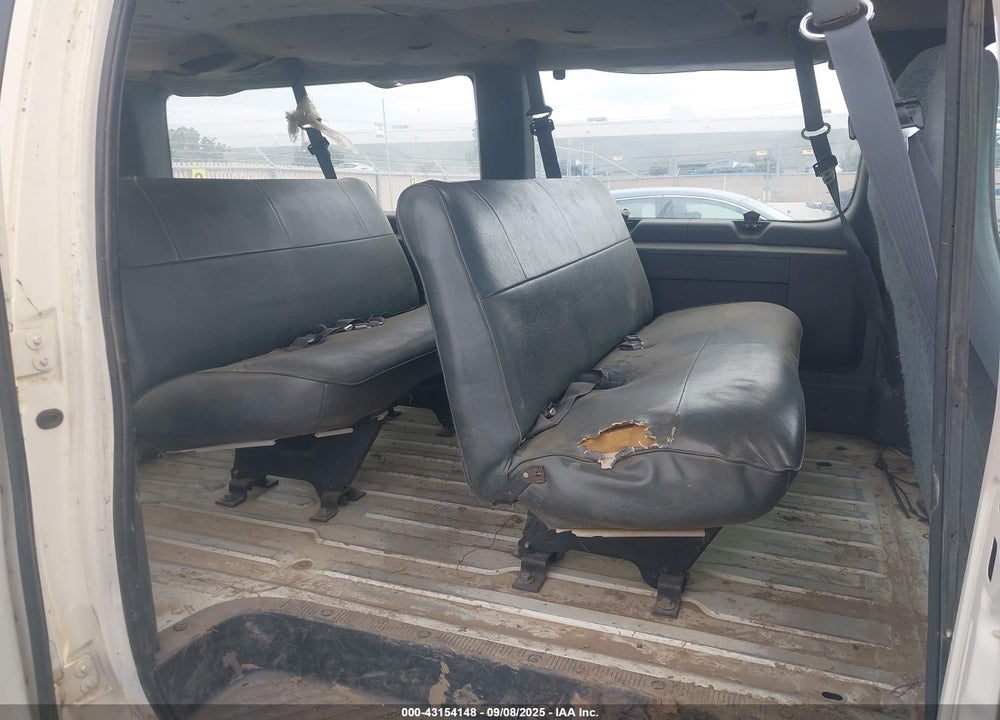 1992 FORD ECONOLINE E150 VIN: 1FMEE11Y4NHB51753