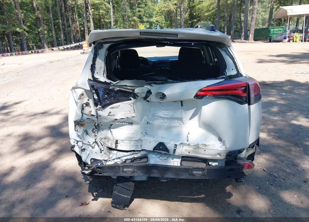 2018 TOYOTA RAV4 VIN: JTMZFREV3JJ174039