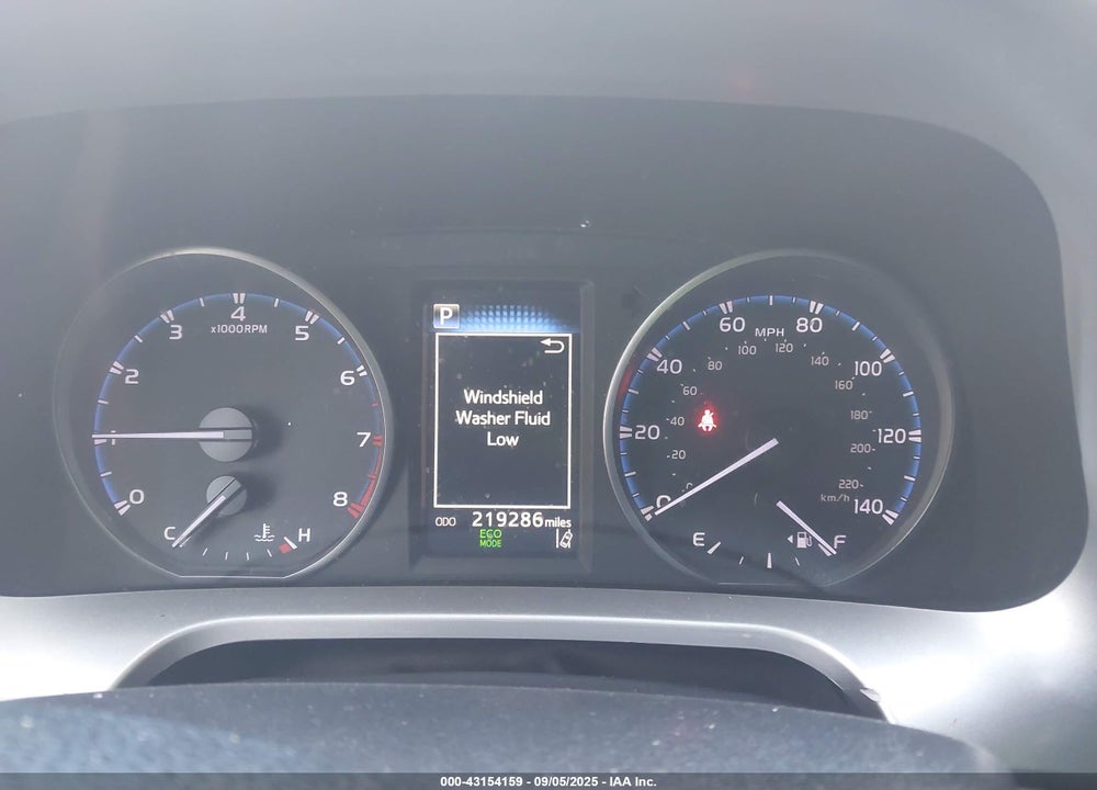 2018 TOYOTA RAV4 VIN: JTMZFREV3JJ174039
