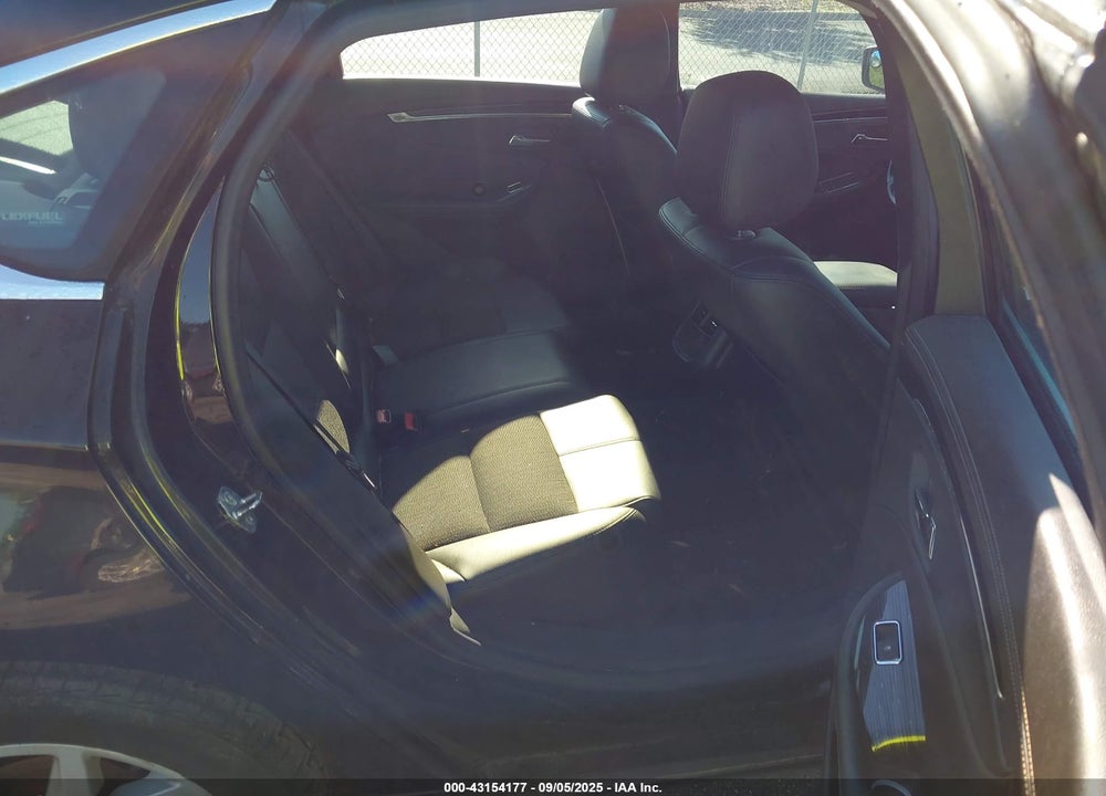 2017 CHEVROLET IMPALA VIN: 2G1105S36H9117827