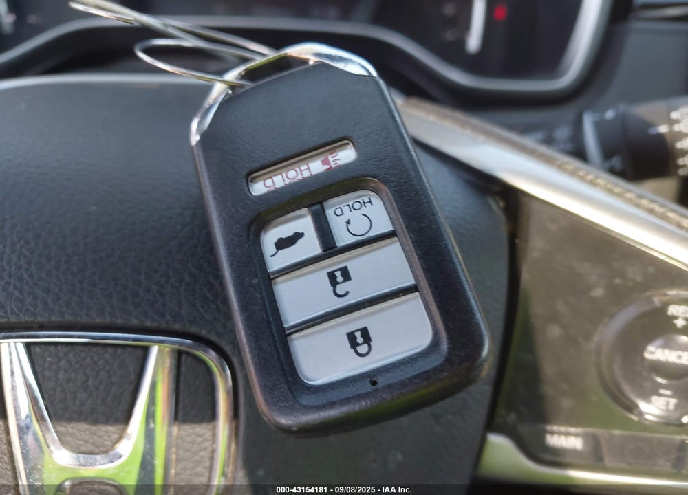 2019 HONDA CR-V VIN: 5J6RW2H5XKL002223