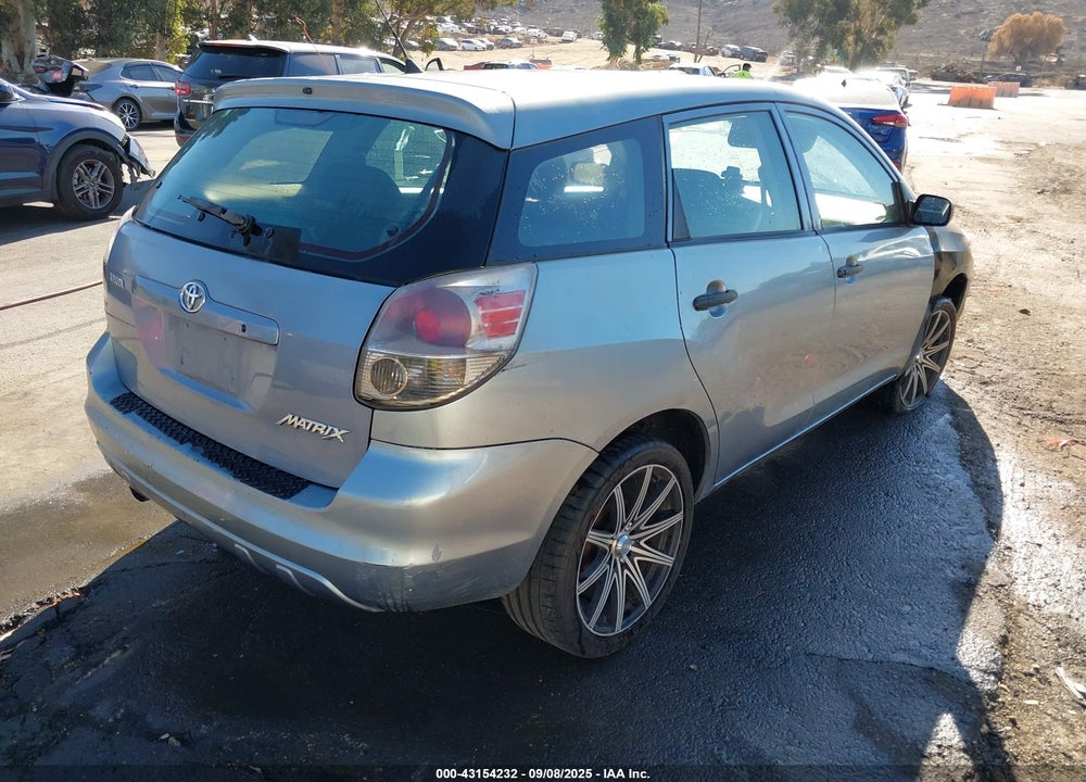 2005 TOYOTA MATRIX VIN: 2T1KR32E95C416862