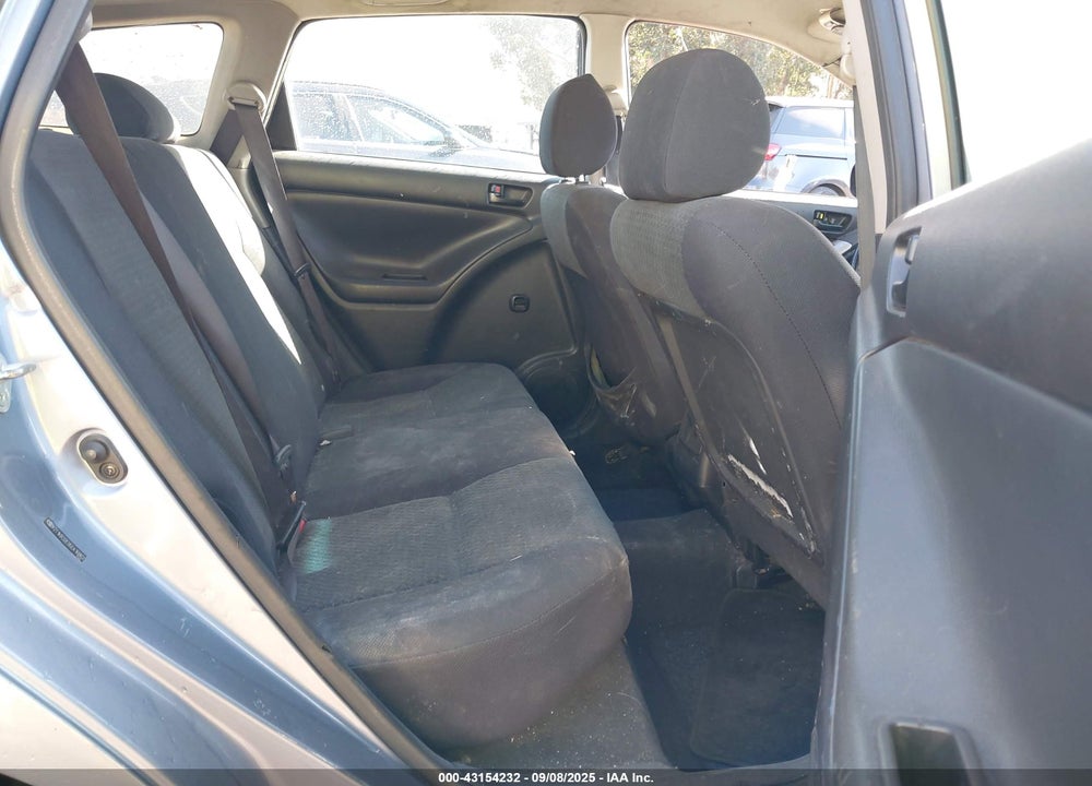 2005 TOYOTA MATRIX VIN: 2T1KR32E95C416862
