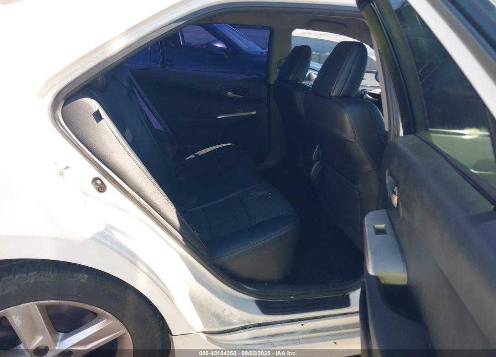 2013 TOYOTA CAMRY SE VIN: 4T1BF1FK0DU228192