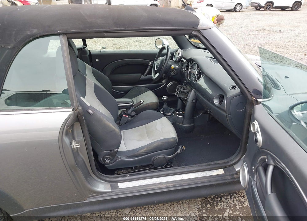 2007 MINI COOPER VIN: WMWRH33527TJ44941