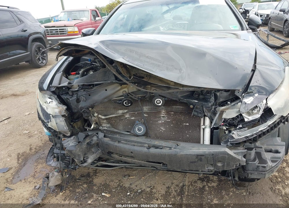 2011 HONDA ACCORD 3.5 EX-L VIN: 1HGCS2B80BA001153