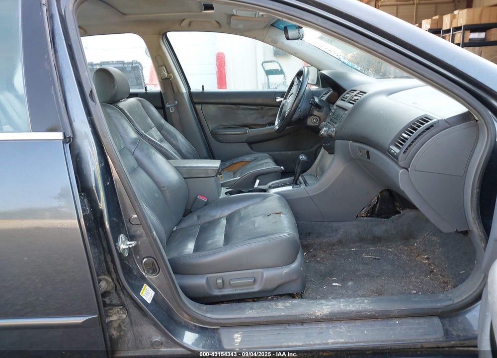 2003 HONDA ACCORD 3.0 EX VIN: 1HGCM66533A012151