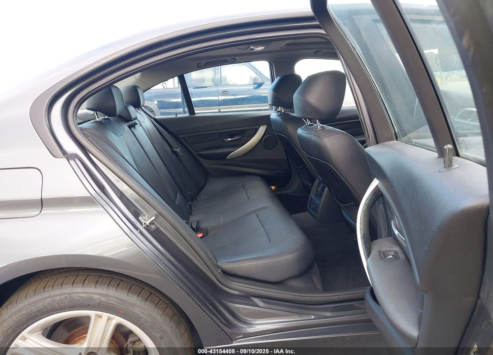 2012 BMW 3 SERIES VIN: WBA3A5G5XCNP15364