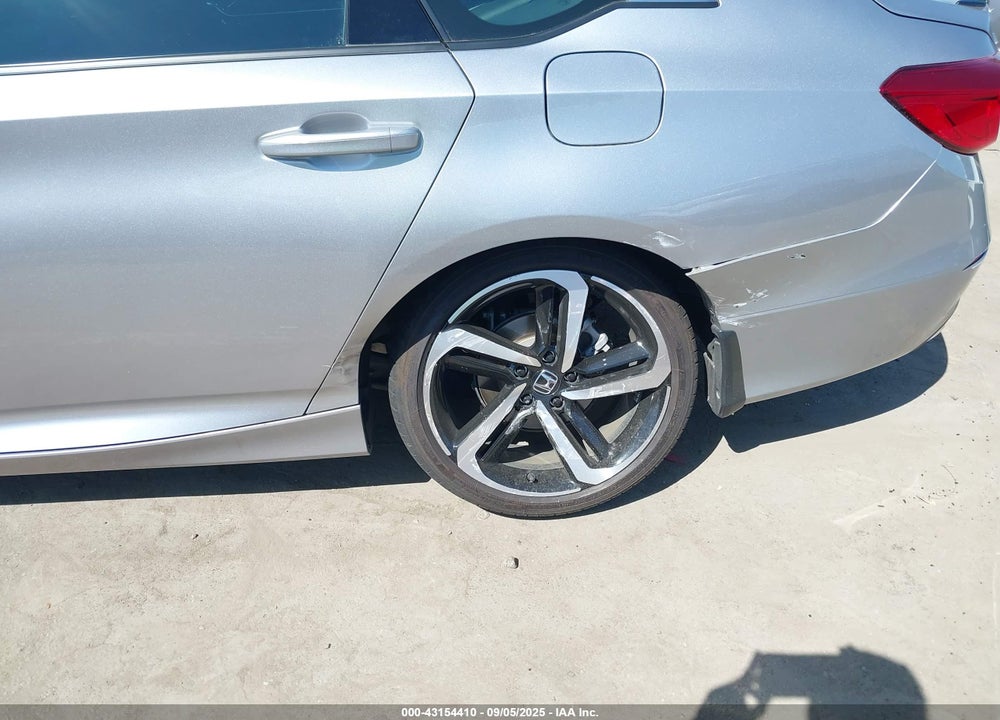 2022 HONDA ACCORD VIN: 1HGCV3F26NA042734