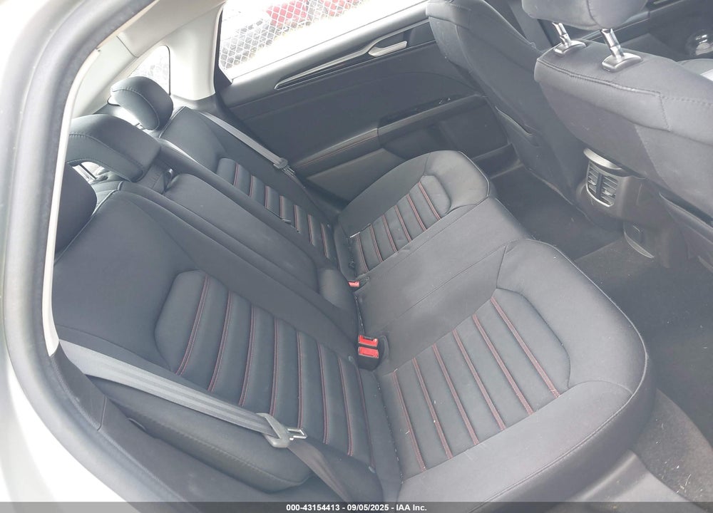 2016 FORD FUSION VIN: 3FA6P0T93GR264734