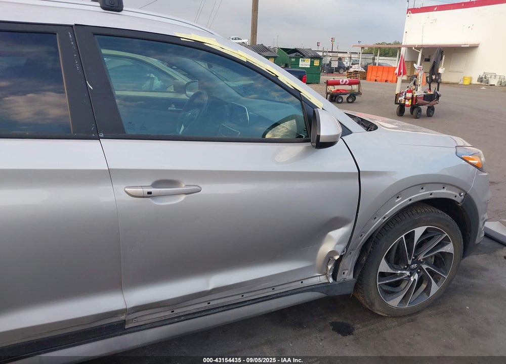 2021 HYUNDAI TUCSON VIN: KM8J3CAL8MU314611