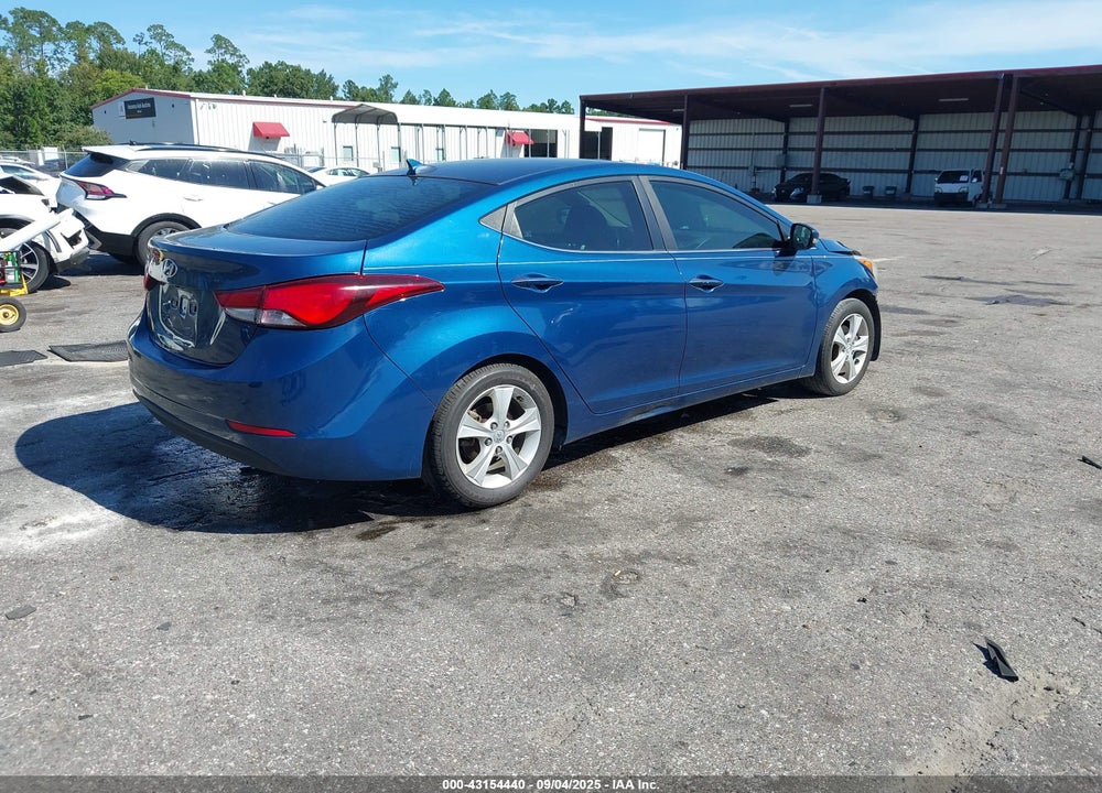 2016 HYUNDAI ELANTRA VIN: KMHDH4AE0GU479711