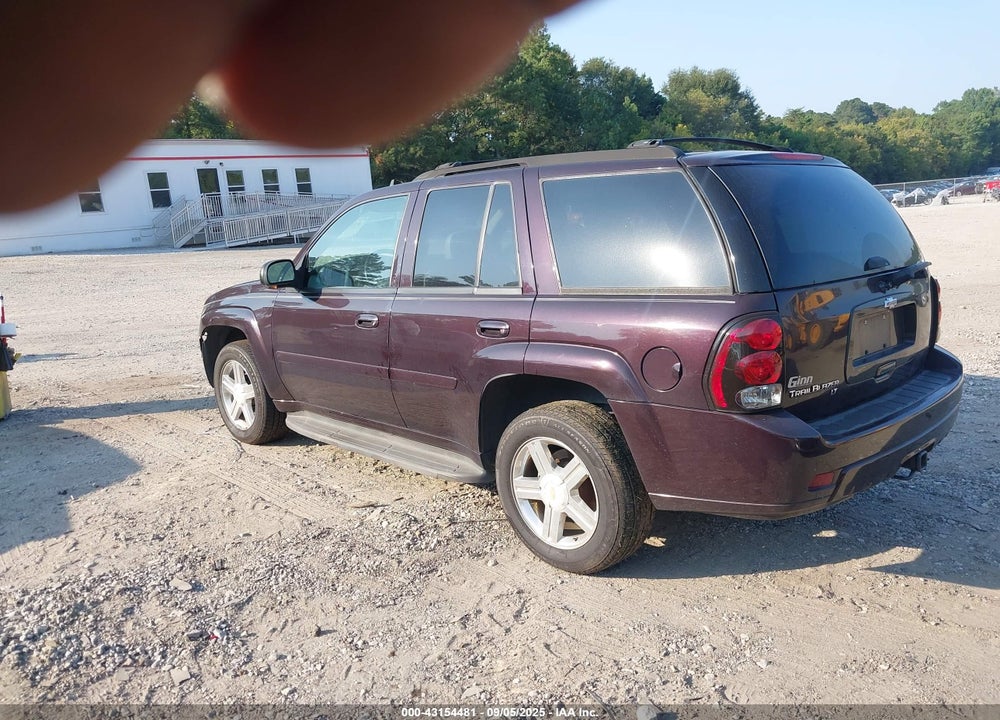 2008 CHEVROLET TRAILBLAZER LT VIN: 1GNDS13S682235427