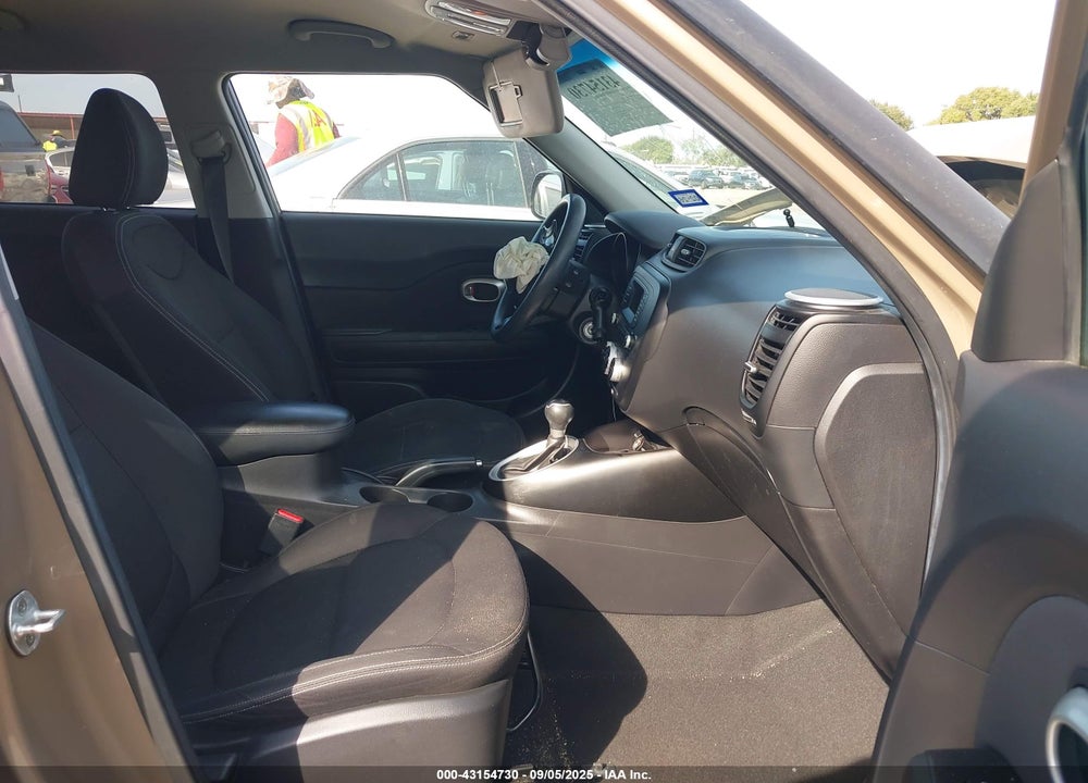 2015 KIA SOUL VIN: KNDJN2A20F7159828