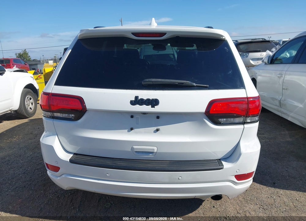 2018 JEEP GRAND CHEROKEE VIN: 1C4RJEAG5JC512012