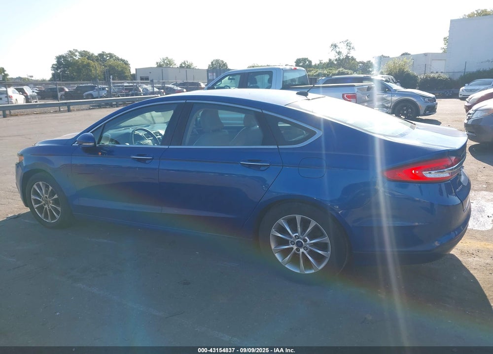 2017 FORD FUSION SE VIN: 3FA6P0HD7HR132252