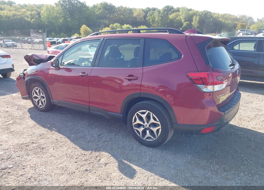 2021 SUBARU FORESTER VIN: JF2SKAJC0MH469485