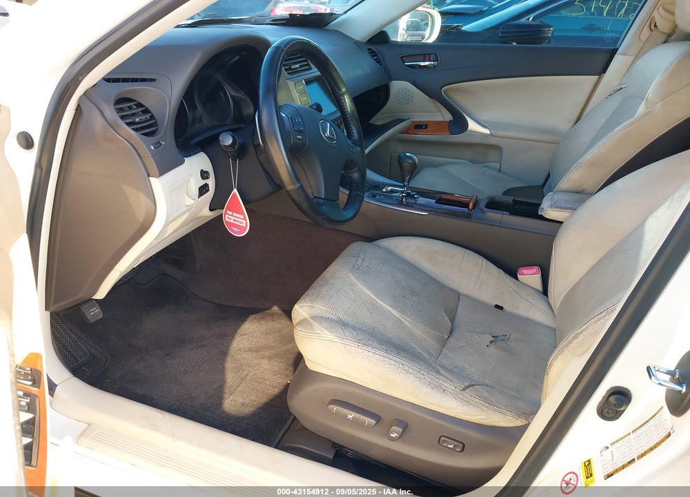 2009 LEXUS IS 250 VIN: JTHBK262295095165