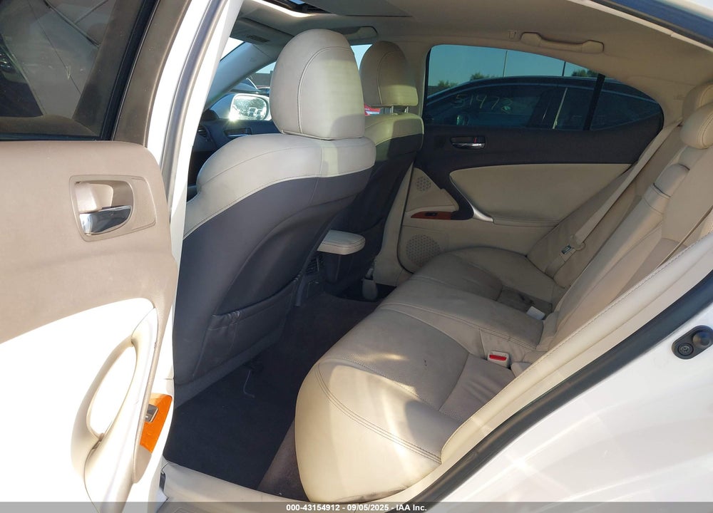 2009 LEXUS IS 250 VIN: JTHBK262295095165