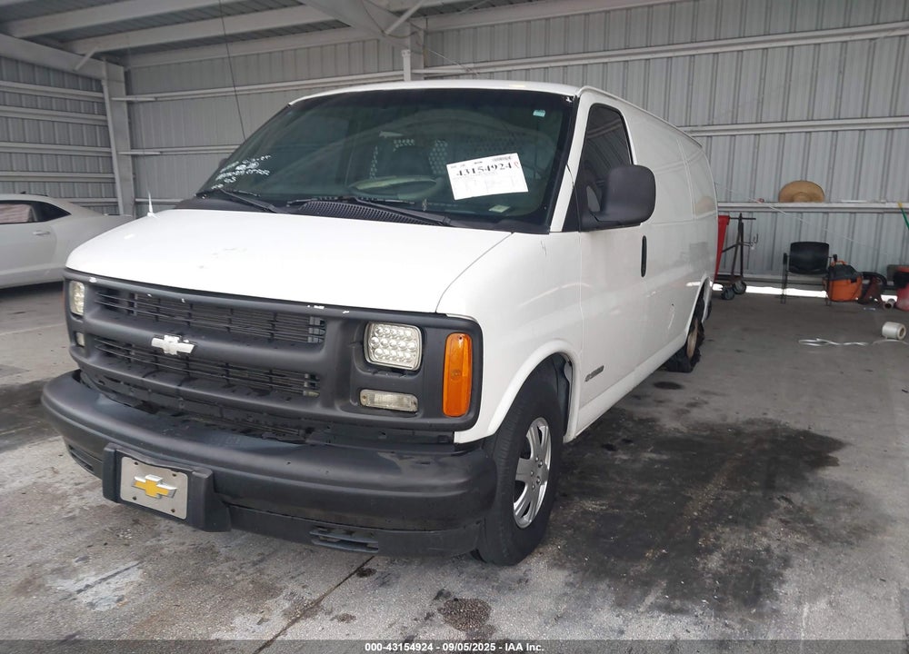 2002 CHEVROLET EXPRESS VIN: 1GCEG15W021227240