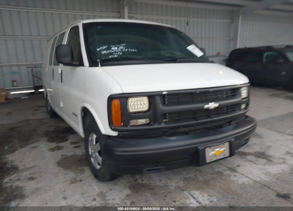 2002 CHEVROLET EXPRESS VIN: 1GCEG15W021227240