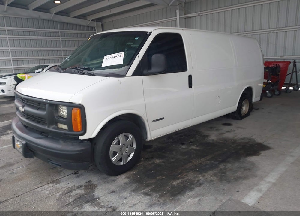 2002 CHEVROLET EXPRESS VIN: 1GCEG15W021227240