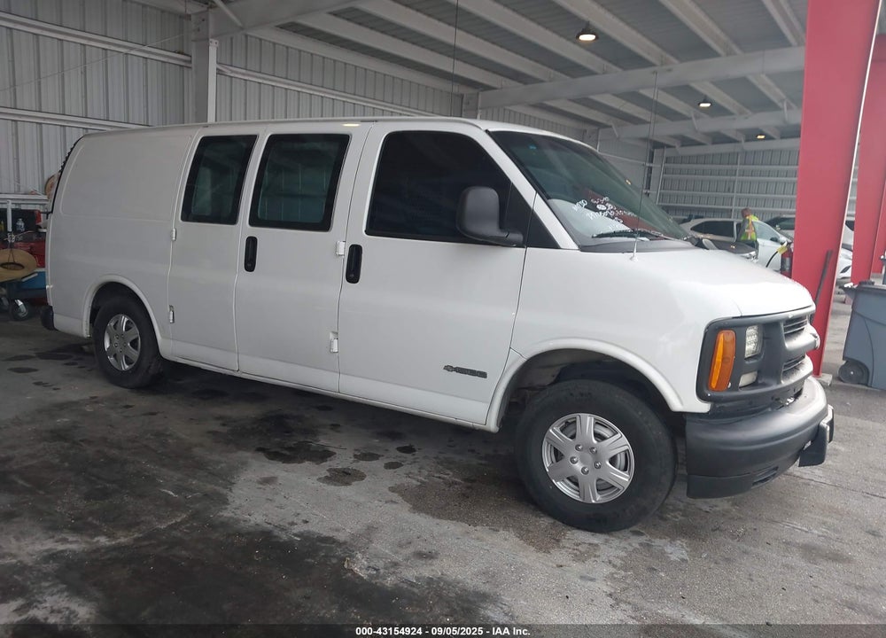 2002 CHEVROLET EXPRESS VIN: 1GCEG15W021227240