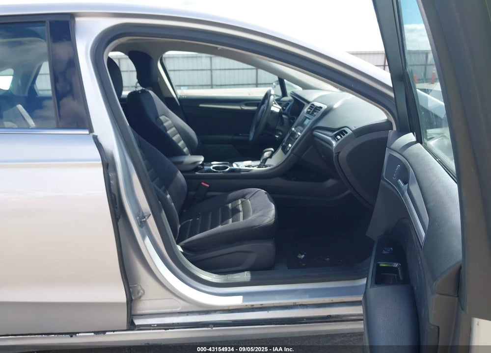 2013 FORD FUSION SE VIN: 3FA6P0H74DR177508